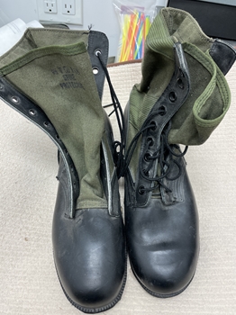 NEW GENUINE USGI 1988 US ARMY VIETNAM WAR ERA JUNGLE BOOTS - SIZE 9.5W