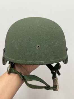 NEW ORIGINAL USGI GENTEX ACH MICH COMBAT HELMET - MEDIUM