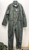 NEW GENUINE US AIR FORCE GREEN NOMEX FIRE RESISTANT FLIGHT SUIT CWU-27/P - 48R.